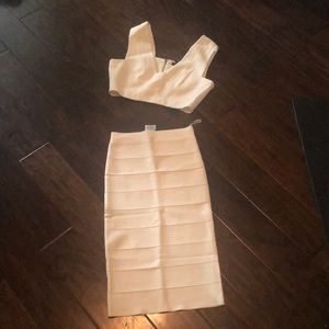 White top and bandage Skirt